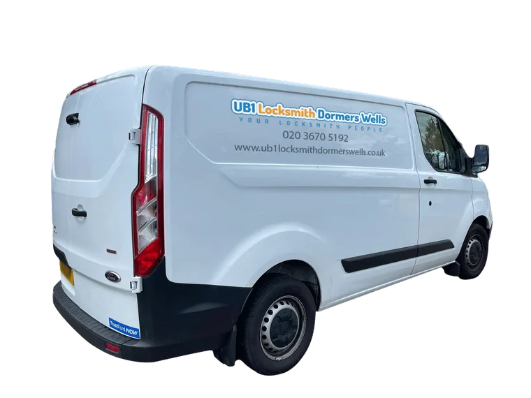 UB1 Locksmith Dormers Wells van